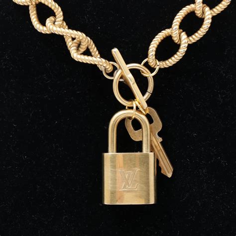 louis vuitton lock nexklace|Louis Vuitton lock and key necklace 55.